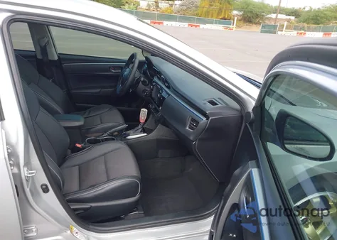 2015 Toyota Corolla S/S Plus/S Premium z USA, uszkodzony, nr VIN 5YFBURHE6FP314669